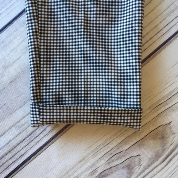 Uniqlo Plaid Ankle Pants - Picture 5 of 9